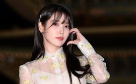 "무슨 잘못을 저질렀다고…" 아이유 팬들 불만 폭발