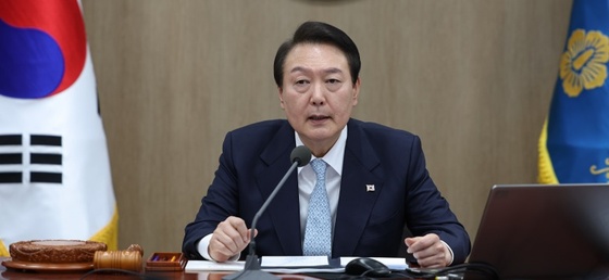 "불법에 타협 없다"는 尹의 '스트롱맨 리더십' 