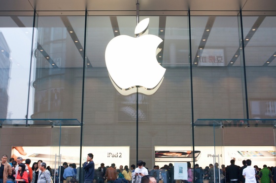 애플, 美선 6000억 배상했는데…한국 소비자들은 '패소' 왜?